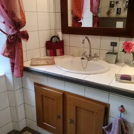 Mon Petit Soulie Bed & Breakfast Loupia